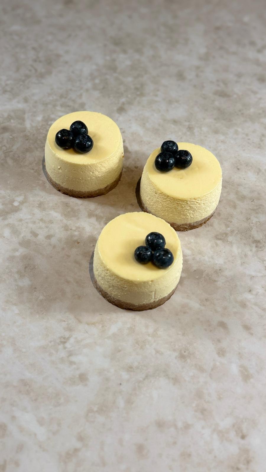 Premium New York Cheesecake from Harmonie Konditorei